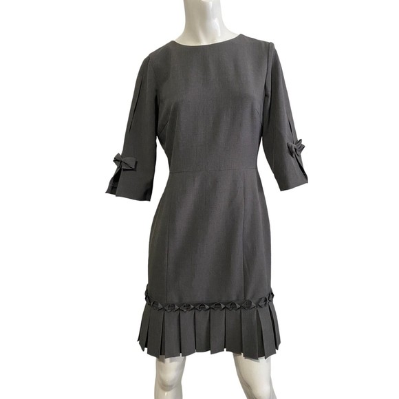 Tahari Bow & Pleated Crepe Sheath Dress by Arthur S. Levine ASL Gray 4P - Picture 13 of 13